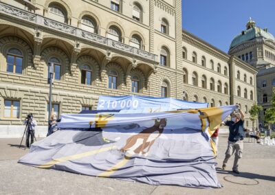 BERN - 08.09.2020 - EINREICHUNG DOPPELINITIATIVE BIODIVERSITÄT UND LANDSCHAFT. © Béatrice Devènes